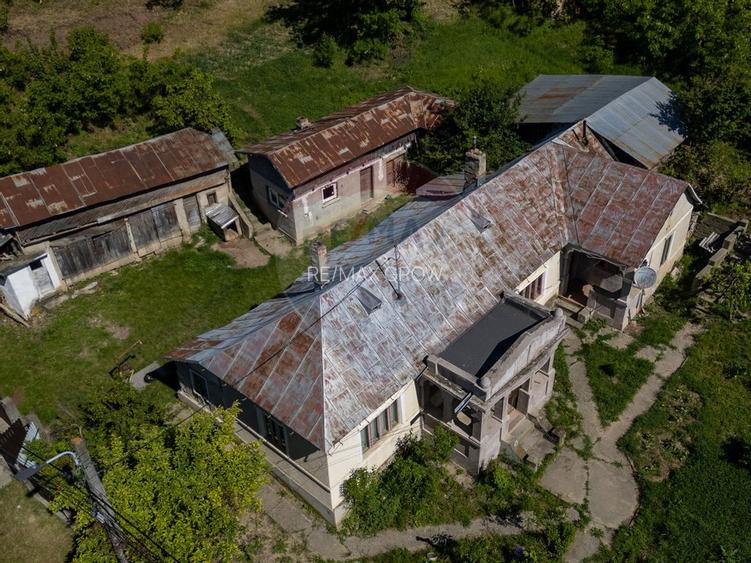 Casă taraneasca de vanzare- PARAVA-BACAU - 6