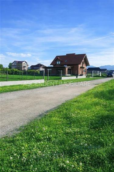 800mp teren intravilan, ingradit, cu facilitati, Bod, Brasov - 7