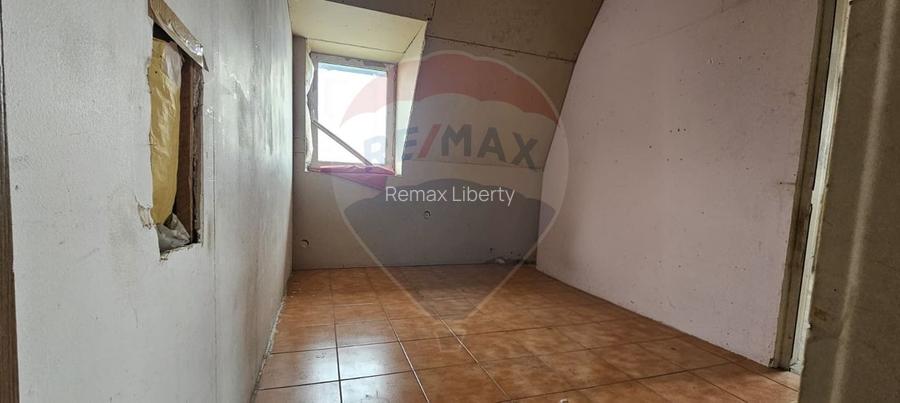 Casă si teren de vânzare in Crevedia - 11
