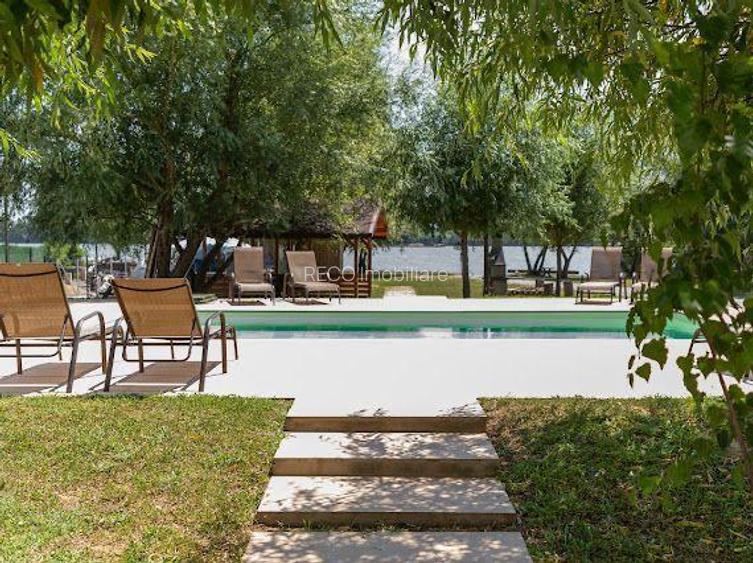 RECO PENSIUNE DE VANZARE IN JUDETUL CARAS SEVERIN - 17