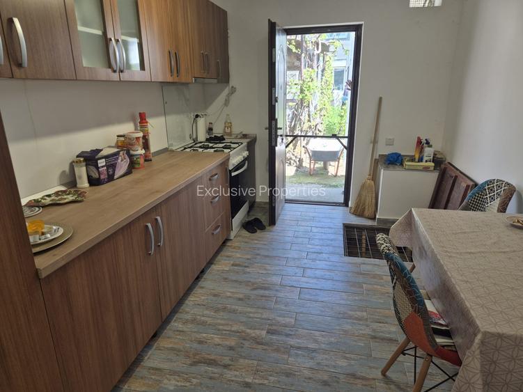 Apartament cu gradina, foisor si bucatarie de vara in Vidra - 15