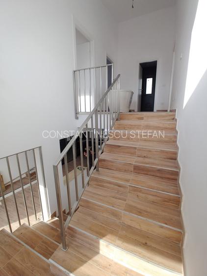 🏡 Vilă 5 camere cu mansardă și garaj, curte 350 mp, mutare imediată - 7