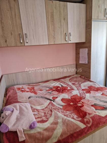 	Apartament 4 camere zona Directia Muncii - 3