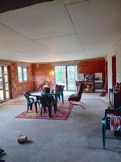 Casa cu 5 camere in localitatea Sacuieni - 7