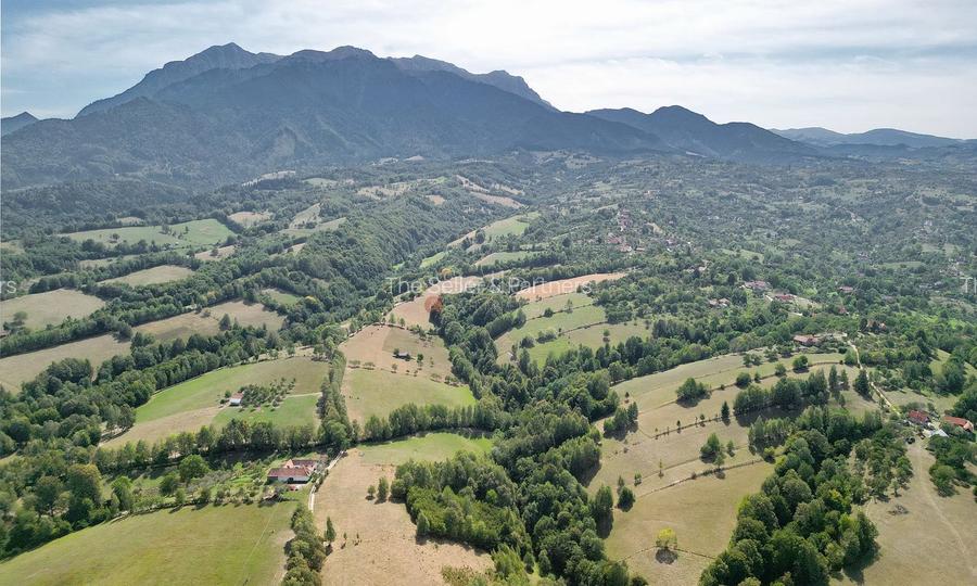 Teren intravilan, priveliste deosebita - 20