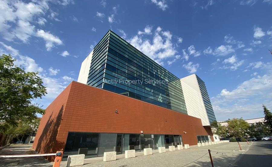 Spatiu comercial de inchiriat in H HERASTRAU PARK - 2