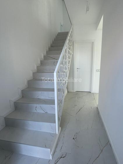 Casa Individuala Cuplata zona centrala - 25