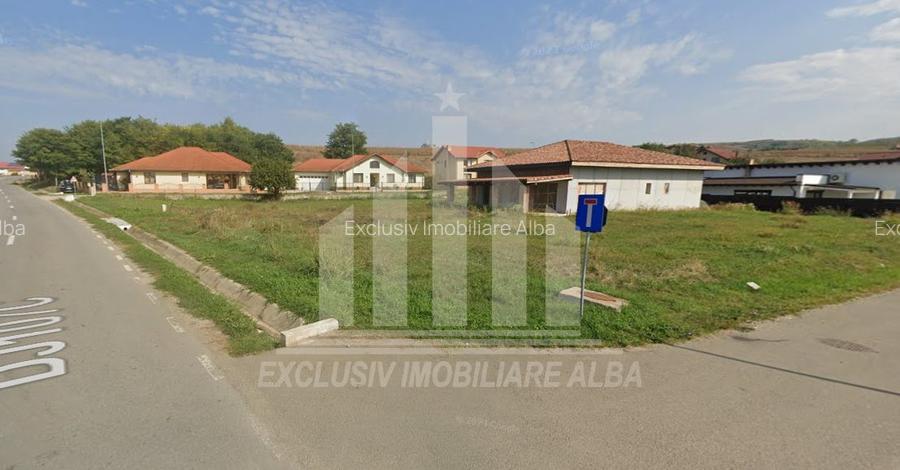 Casa individuala | Semifinisata | 200 mp | 743 mp teren | Ciugud - 3