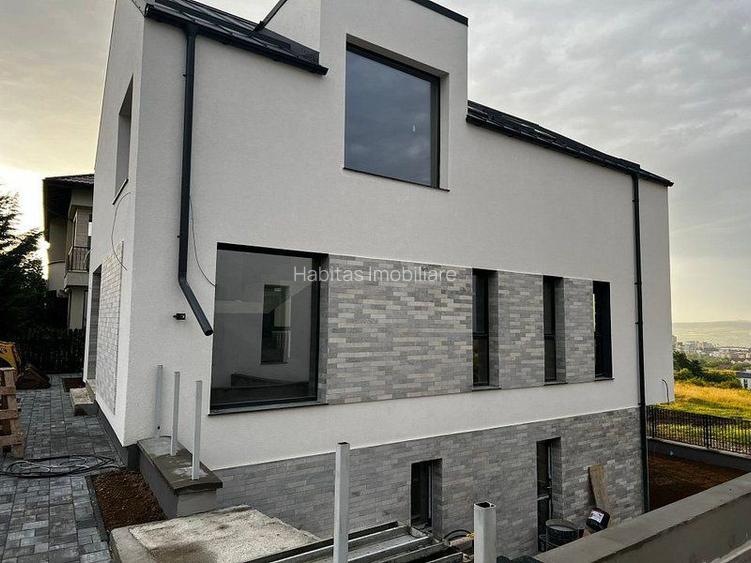 Casa individuala, priveliste superba, 10 minute de centrul Clujului - 2