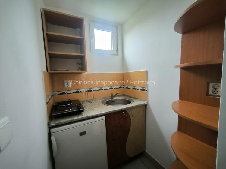 Garsonieră micuta, studenteasca la casa, zona Kaufland Marasti - 3