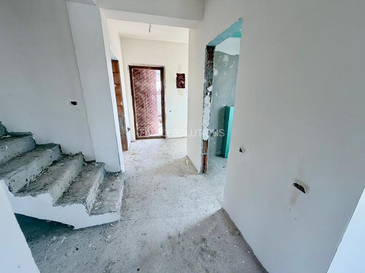 Casa noua P+1+M 6 cam. Util 164mp. Teren 250mp - 11