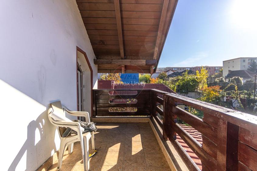 Proprietate mixtă cu spațiu comercial și locuință Strada Aurel Vlaicu - 43