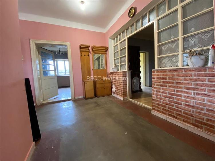 RECO  Casa in  Sacuieni  la 25km de  Marghita - 9