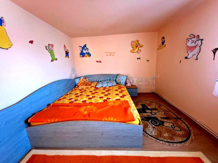 Gospodarie cu atelier si livada de vanzare in Felcheriu, Bihor - 6