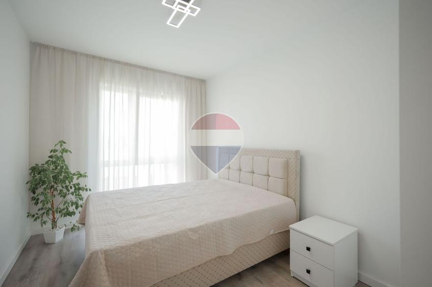 De închiriat apartament cu 2 camere și un loc de parcare, în Ioșia