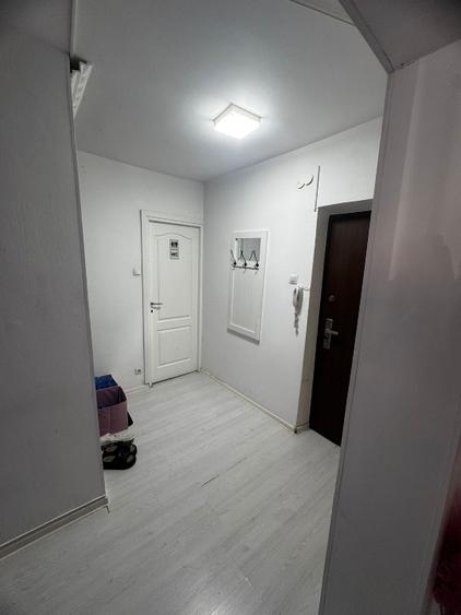 Pretabil birou - ap 2 camere - stradal Alex Obregia
