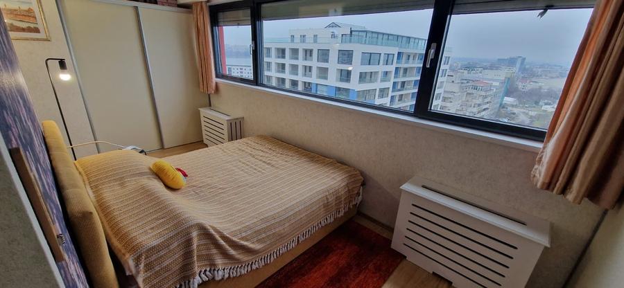Faleza nord- apartament 2 camere transformat cu vedere la mare si lac