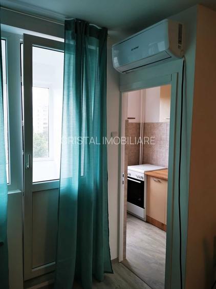 Garsoniera renovata, metrou 3 min, balcon, AC, cat friendly - 4