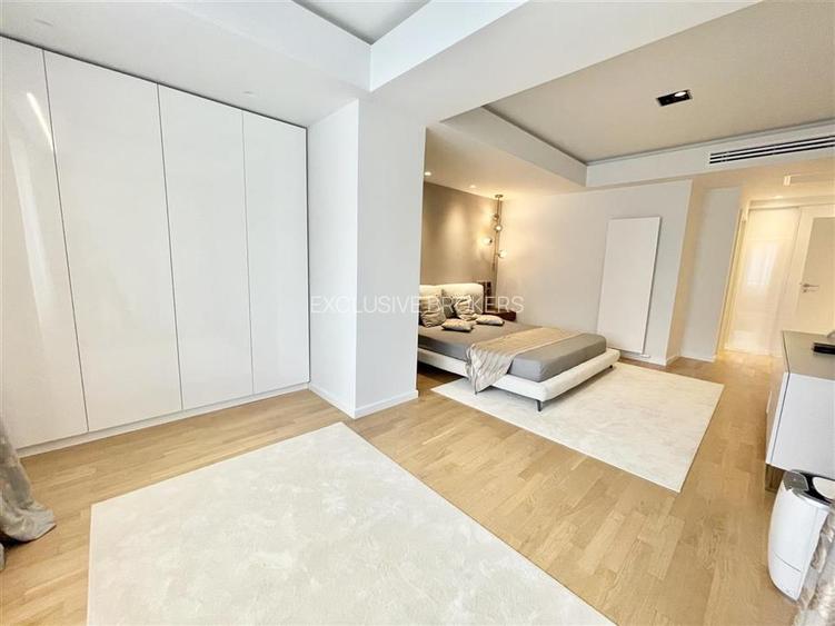 Luxury apartment   200 sqm usable  |Charles de Gaulle  2 parking - 23