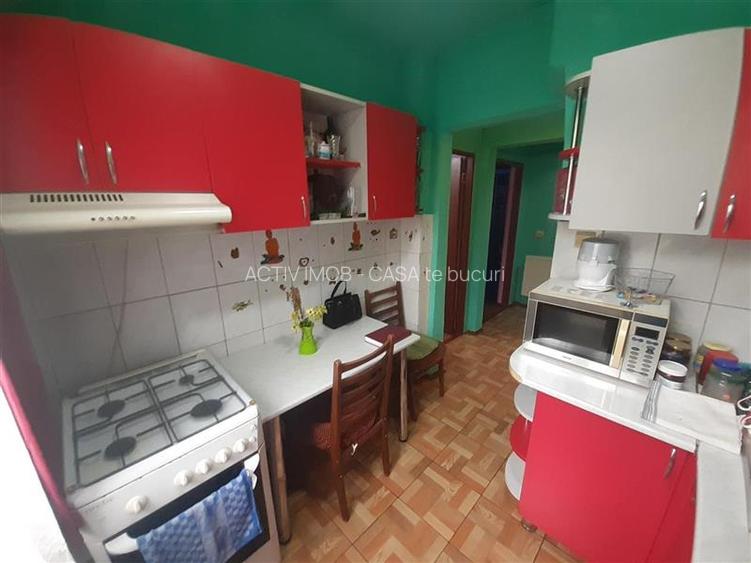 Resita, 2 Cam. Dec. Mobilat+Utilat, Parter, Micro 2 - 16