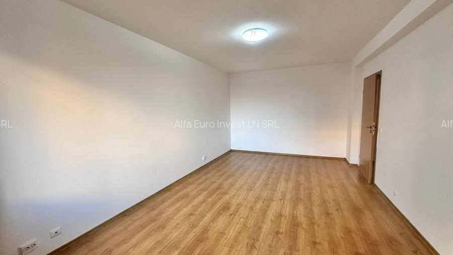 Apartament de vanzare 2 camere decomandat zona Coresi - 3