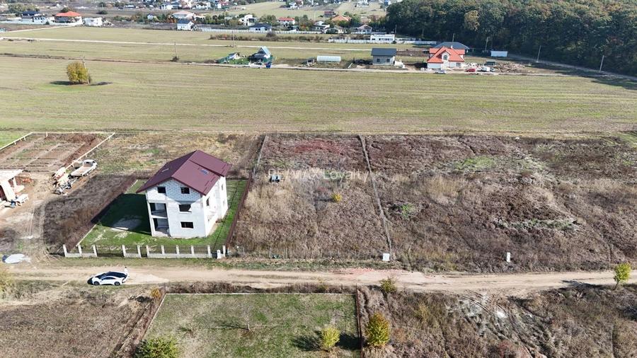 Teren 500mp Ghermanesti / Strada Cetatea neamtului - 2
