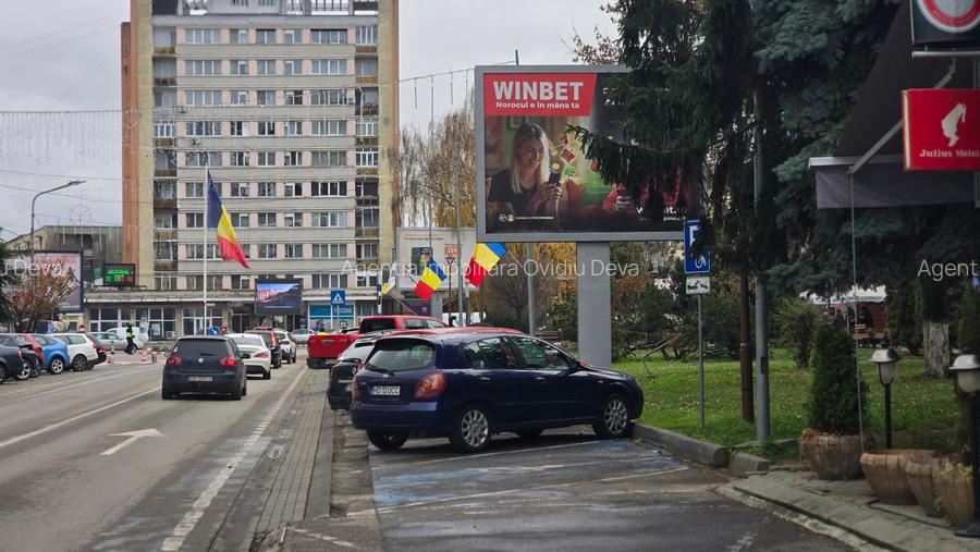 Vand spatiu comercial in Deva, zona 1 Decembrie (Ultracentral), 49 mp - 2