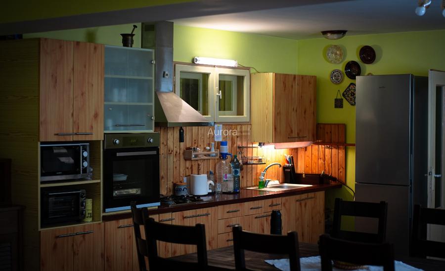 De vanzare Casa + teren 2500mp calitate deosebita - 2