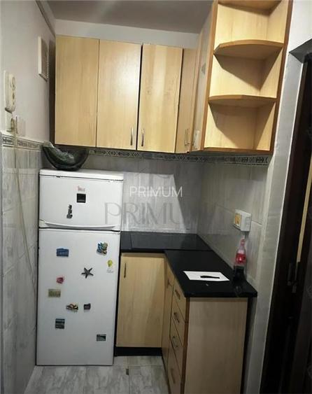 Garsoniera zona Blascovici-mobilata si utilata - 3