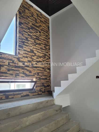 VILA DEOSEBITA VALU LUI TRAIAN P+M - 4