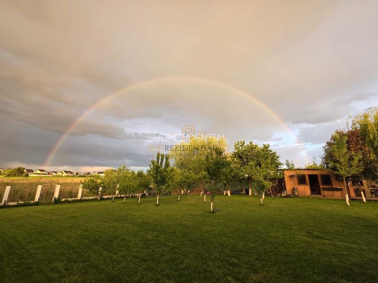 Resedinta spectaculoasa  – Vila exclusivista deschidere directa la lac - 36