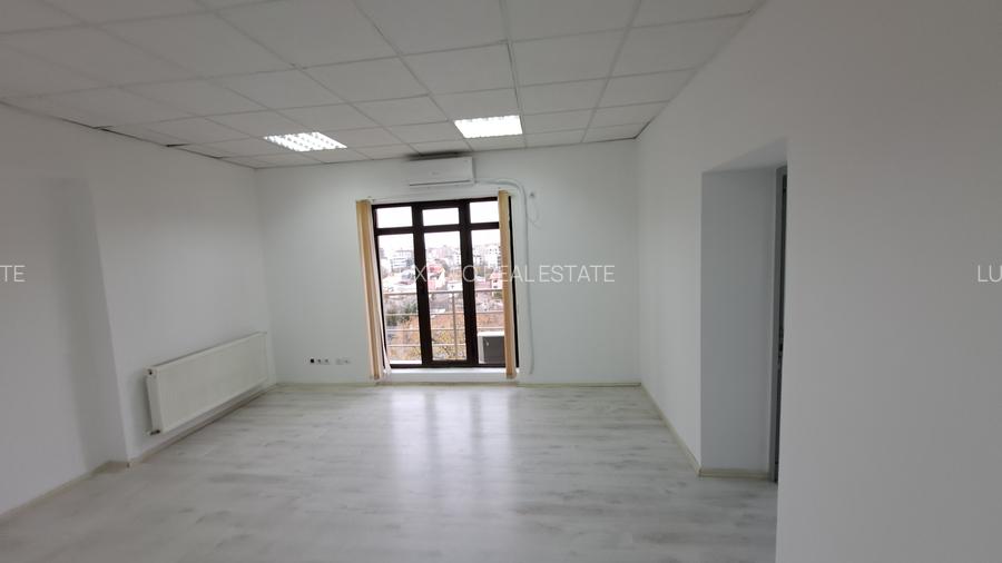 SPATIU BIROU- CLADIRE BIROURI PREMIUM- COSTURILE UTILITATILOR SUNT INCLUSE - 11