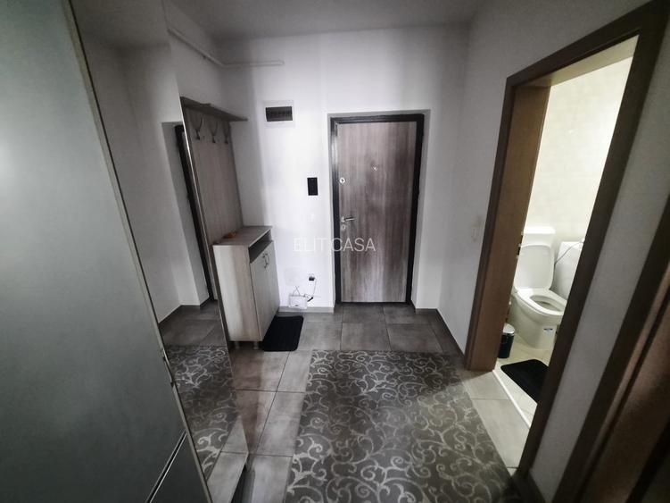 Apartament cu 2 camere decomandat, etajul 2/5, zona Nicolina - 8