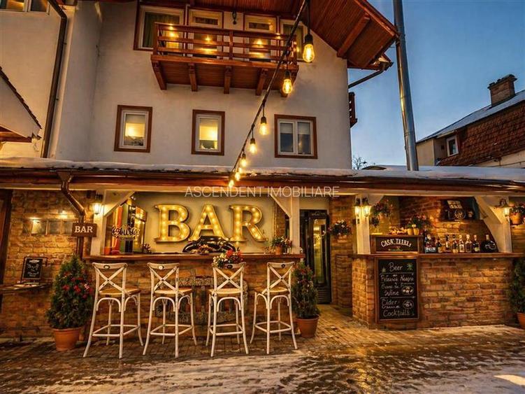 Resort cu perspectiva remarcabila in Centrul Istoric, Piata Unirii, Brasov - 2