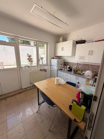 Giurgiului Progresul Piata -Spatiu birouri et 2 -- sup 93 mp - pret 750 euro - 6