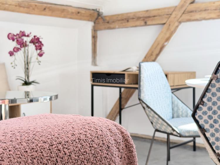 Apartament boem la mansardă, clădire istorica | Comision 0% - 13