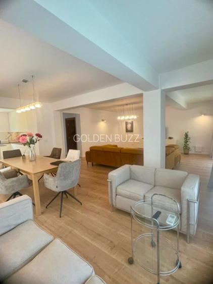 Vila 4 camere || Cambridge School - 4