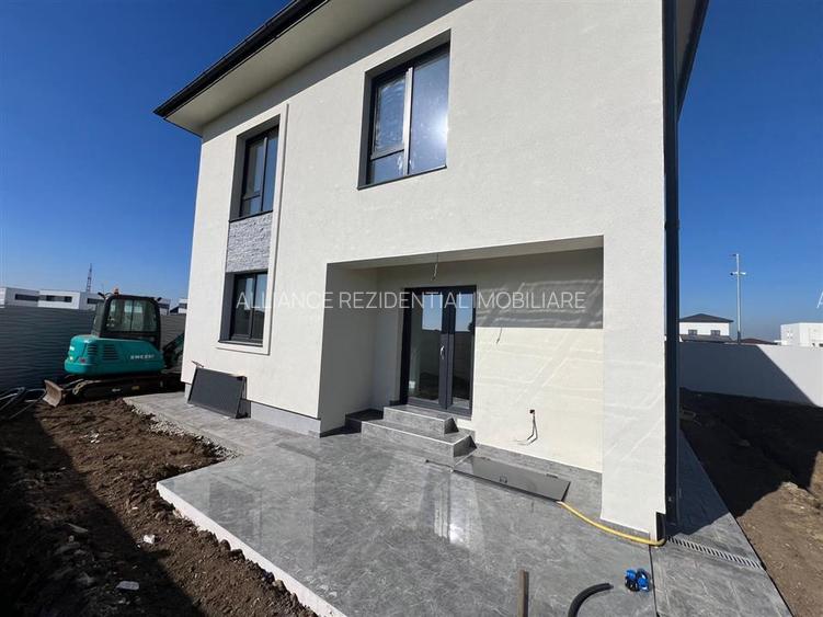 Vila individuala/ 4 camere /3 bai teren 350mp - 4