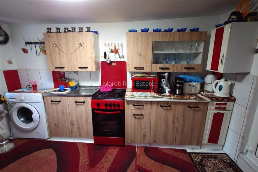 Casa renovata cu acces usor, langa padure - 4