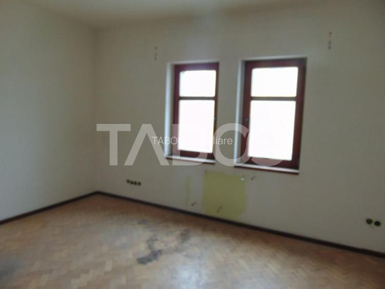 Pensiune cu 19 camere de inchiriat in Sibiu zona Centrala - 21