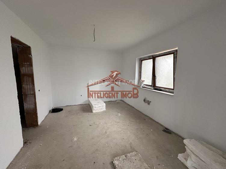 Duplex 4 camere, 150 mp curte libera in Selimbar COMISION 0% - 5