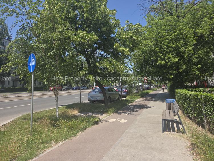 Apartament pe Traian Vuia la Etajul 2 - 3