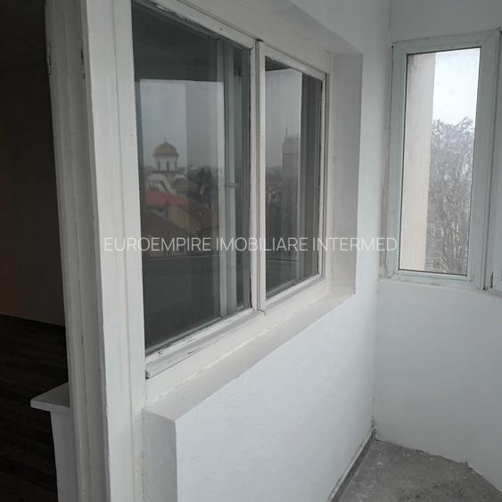 	Garsoniera de vanzare zona KM 5, decomandata, CENTRALA GAZ - 3