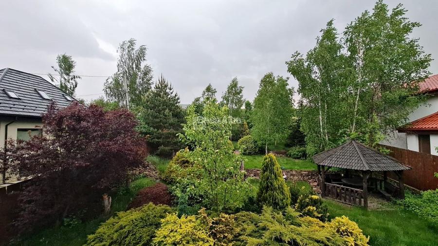 Barnova, casa D+P+E+M, locul perfect pentru inceputuri noi - 23