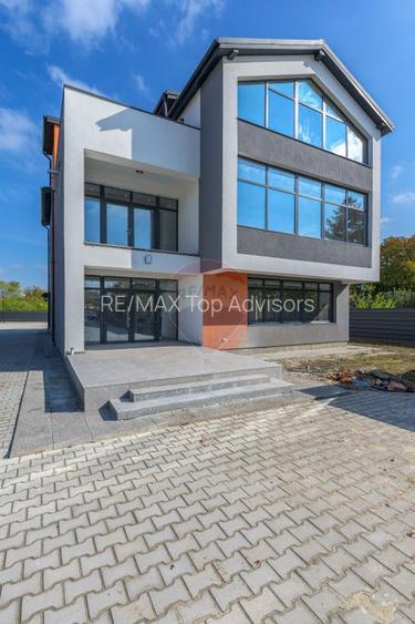 Inchiriat Spațiu comercial/locuit/birouri de 410mp în zona Nord BUFTEA - 2