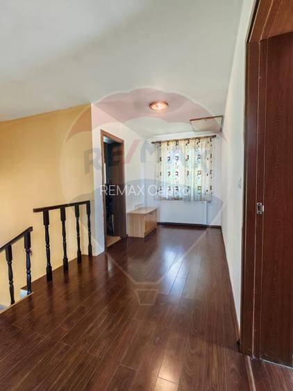 Casă / Vilă cu 5 camere de vânzare in Harman, Brasov - 23