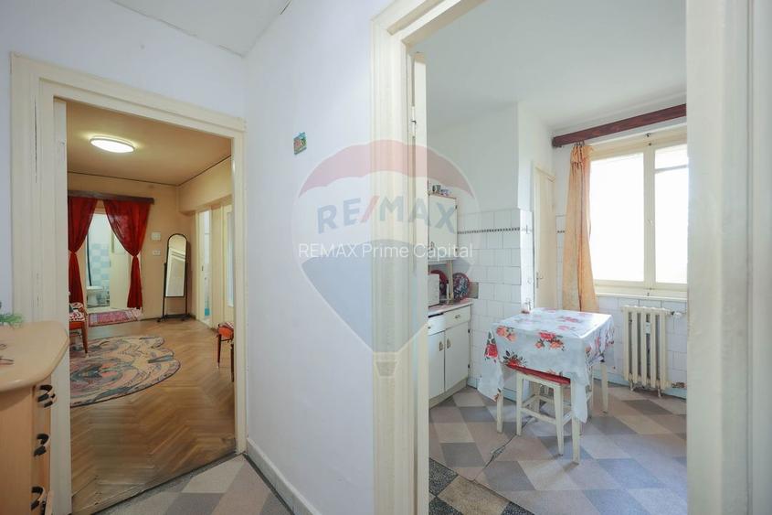 Apartament cu 4 camere de vânzare în zona Dacia - 4