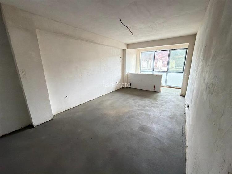 Apartament cu 3 camere, Hlincea, etajul 1 - 72.37mp + 3.88mp - 4