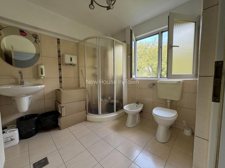 Clădire Multifuncțională de Vânzare în Târgu Mureș, Zona Gării - 29