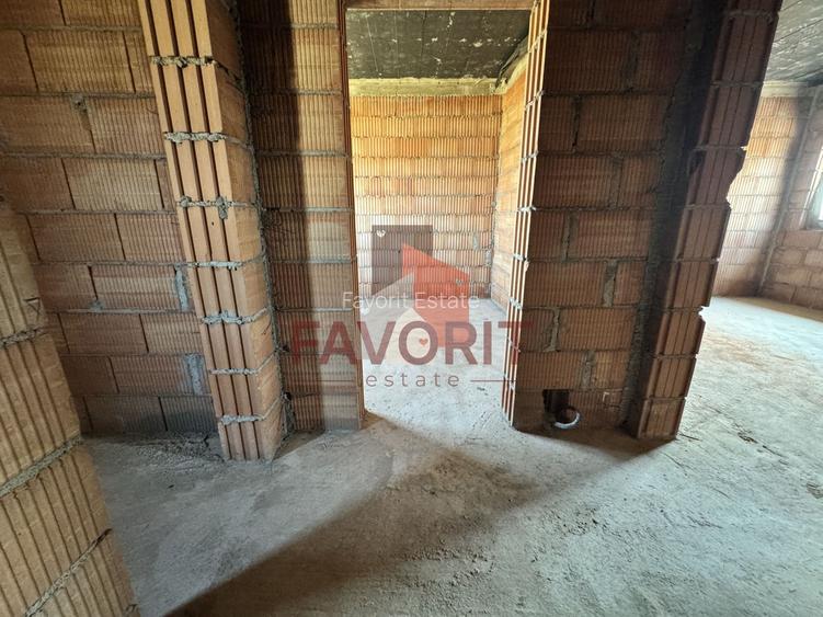 Duplex cu 4 camere de vanzare - Mosnita Noua. Zona Excelenta. - 9